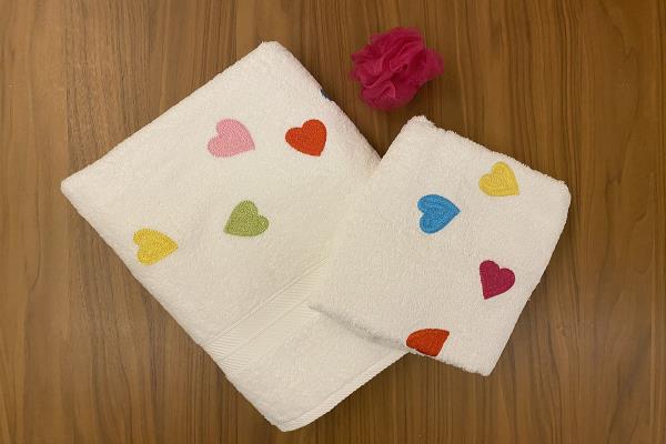 Colorful Hearts Set Of Towels | Accessories for Women